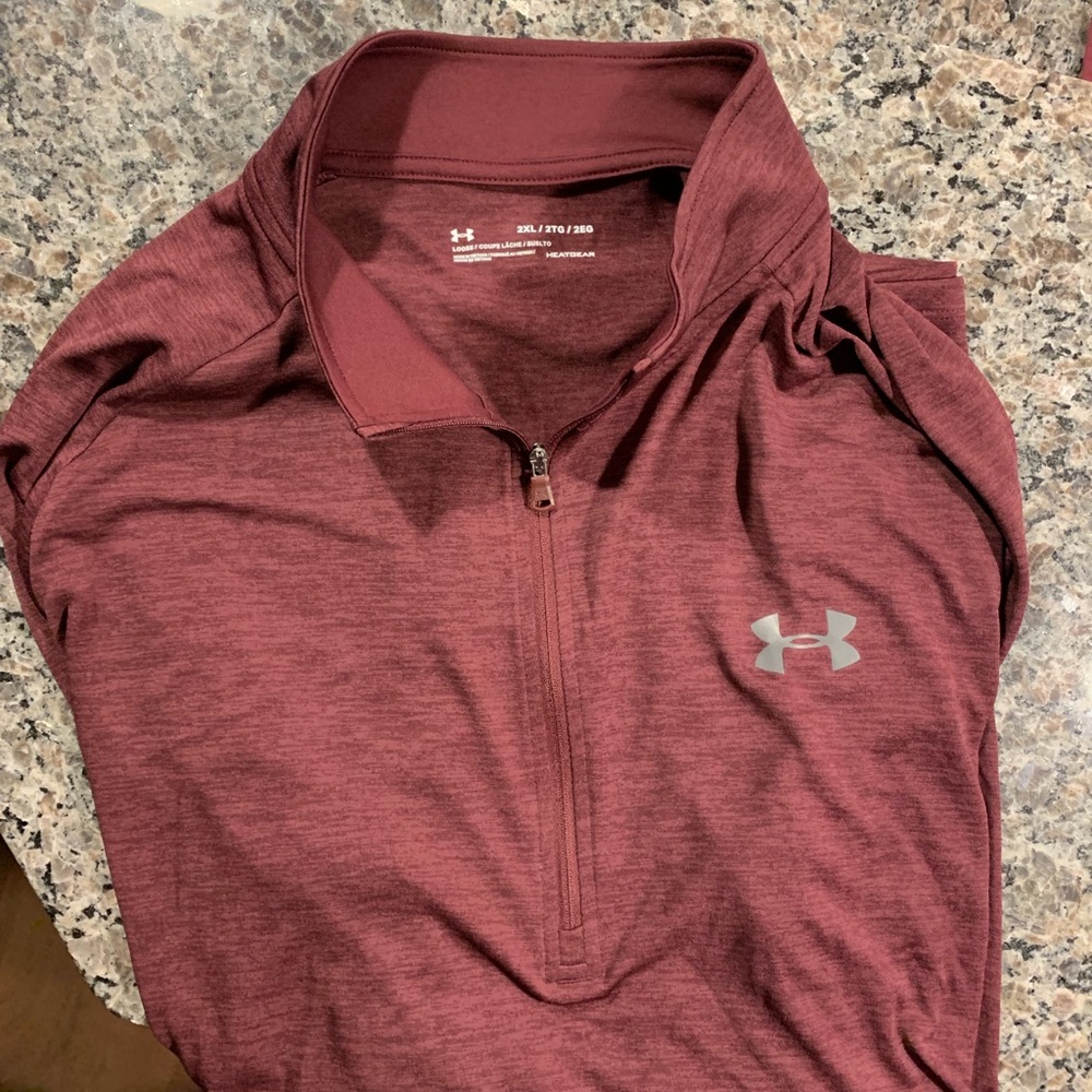 Men’s under armour pullover